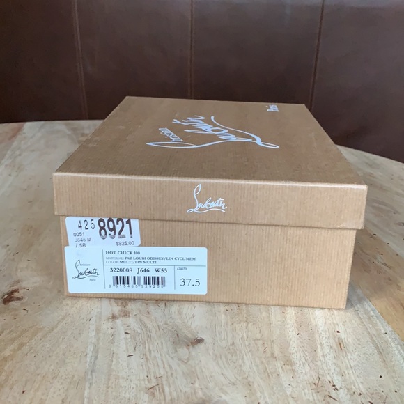 CHRISTIAN LOUBOUTIN shoe box w/silk paper - Picture 3 of 5